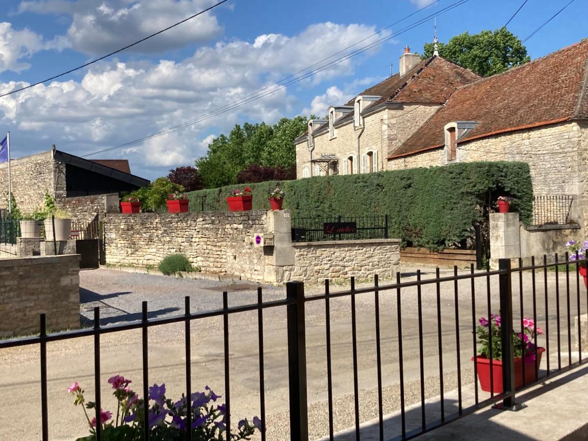 Hotel L'Aubergiste Corcelles-les-Arts Exteriér fotografie